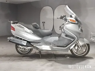 Suzuki Skywave 650