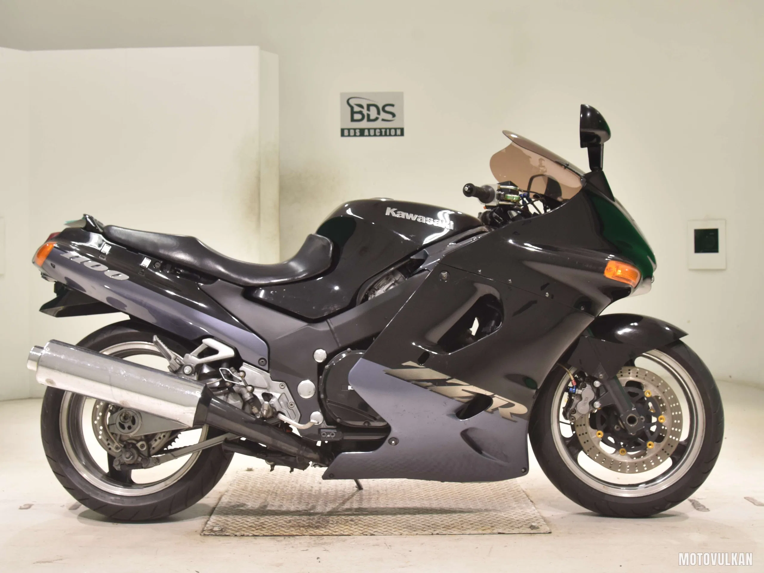 Kawasaki ZZ-R1100-2