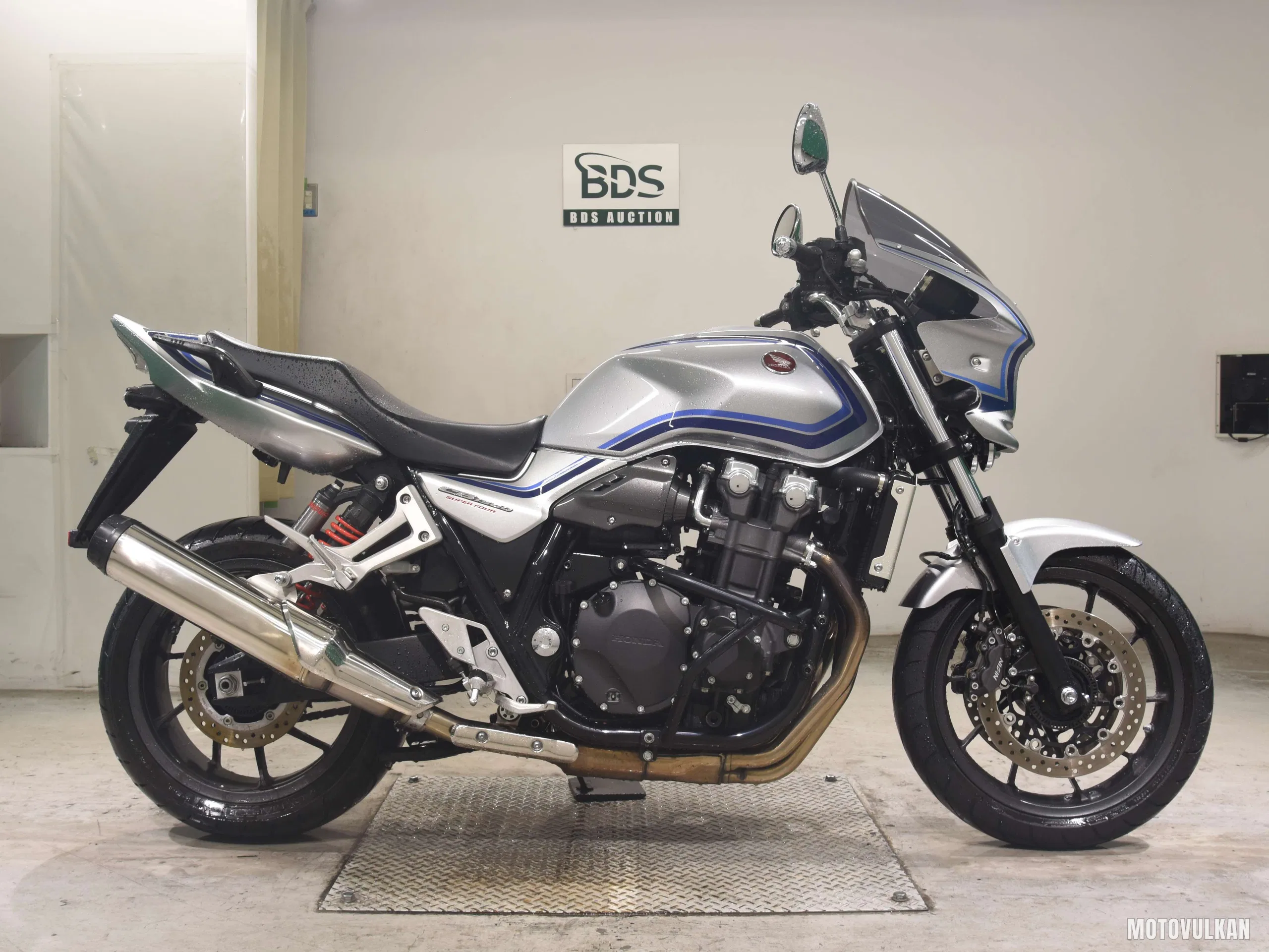 Honda CB1300SF-3