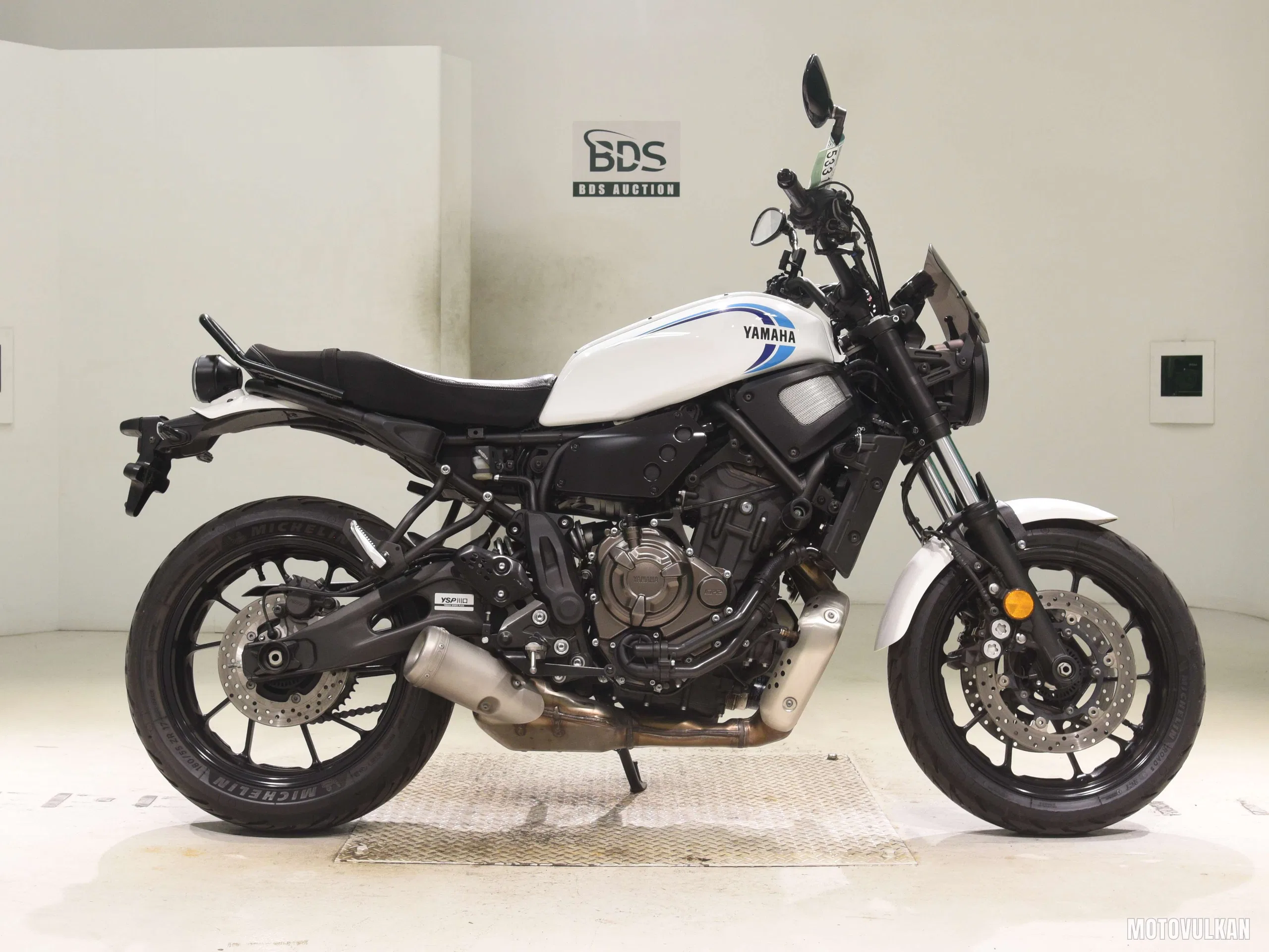 Yamaha XSR700