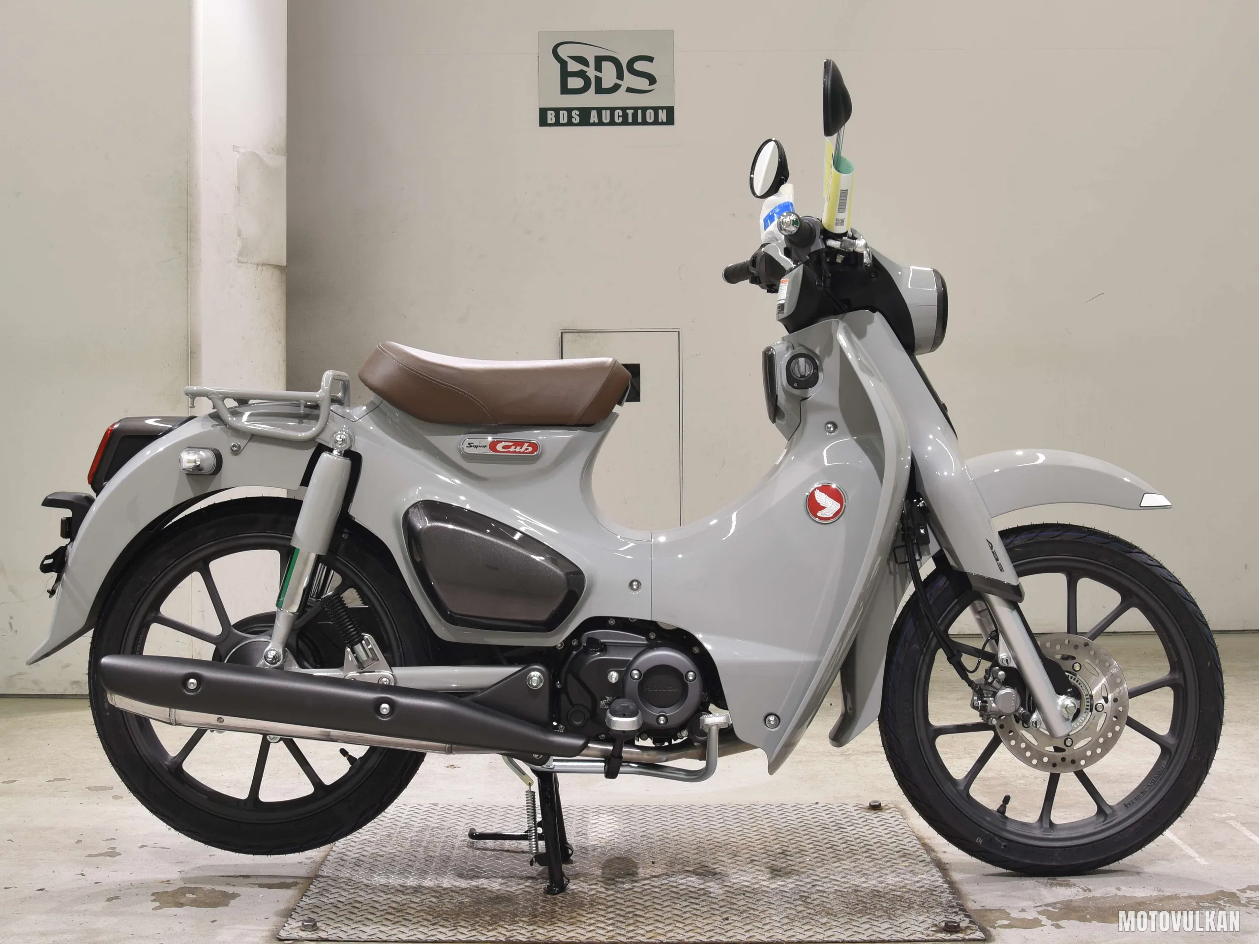 Honda C125-2