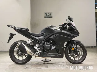 Honda CBR400R-3