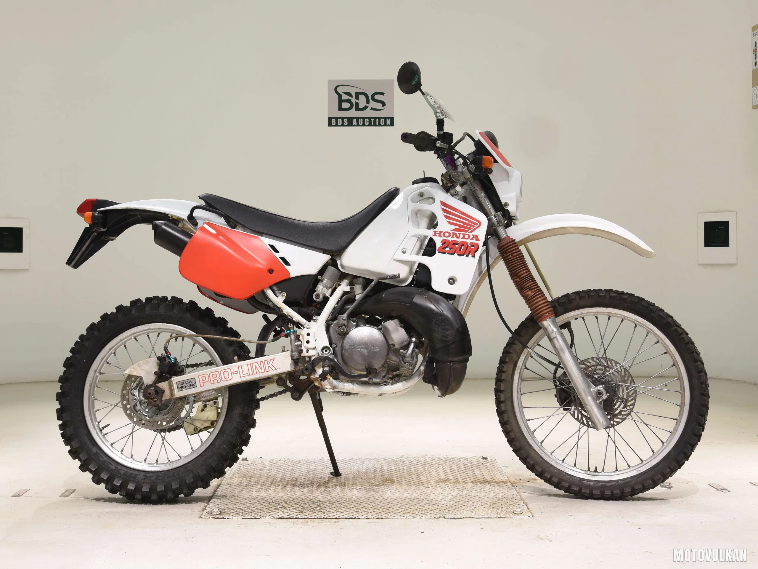 Honda CRM250R-1