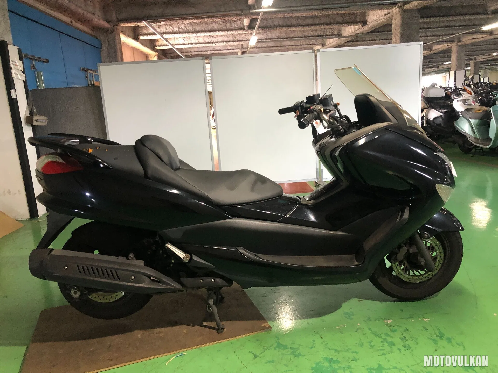 Yamaha Majesty250