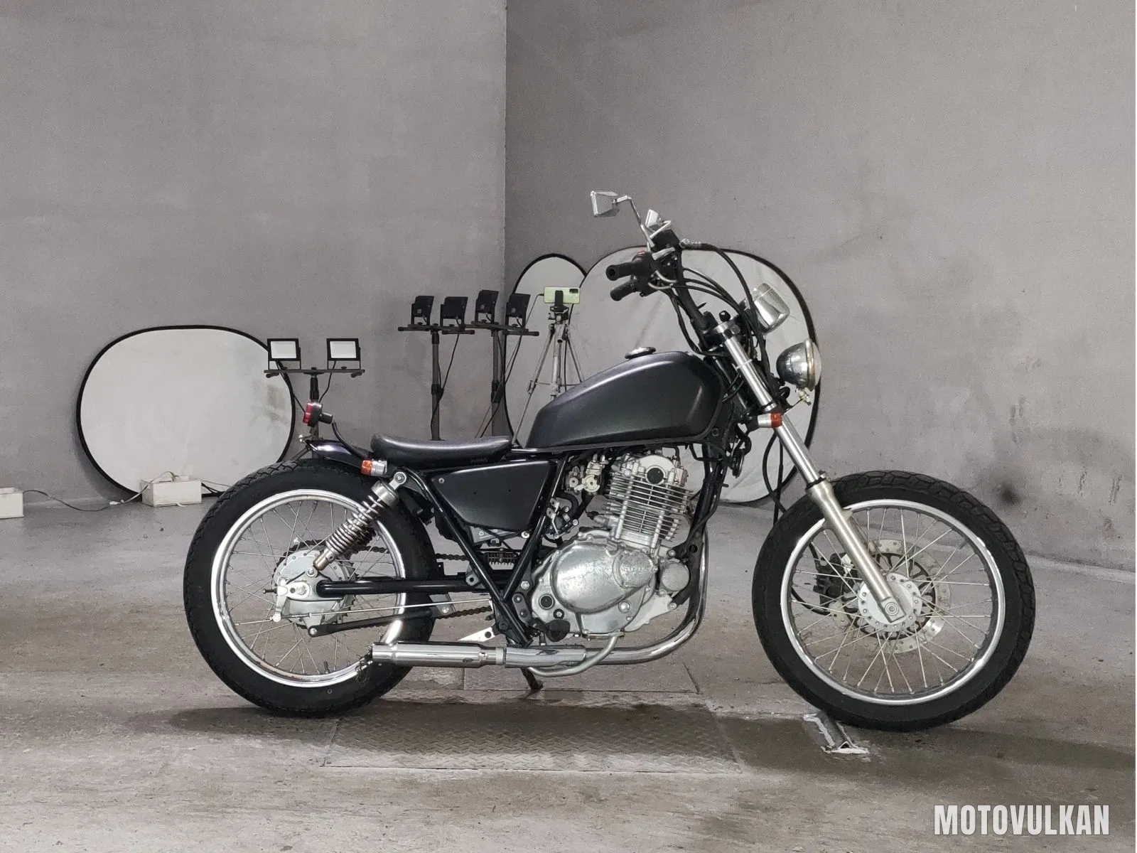 Suzuki ST250E