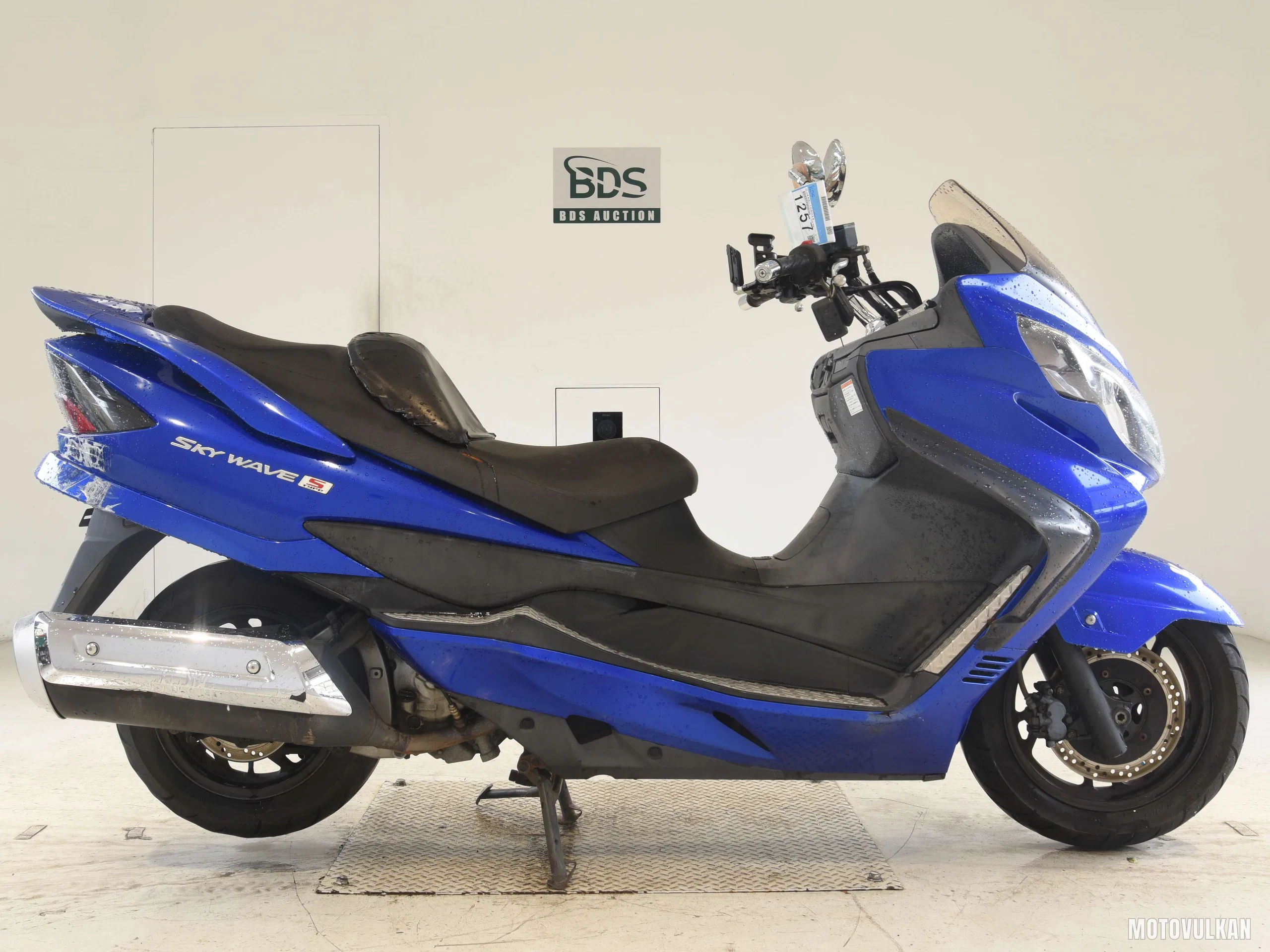 Suzuki SKYWAVE250S-3