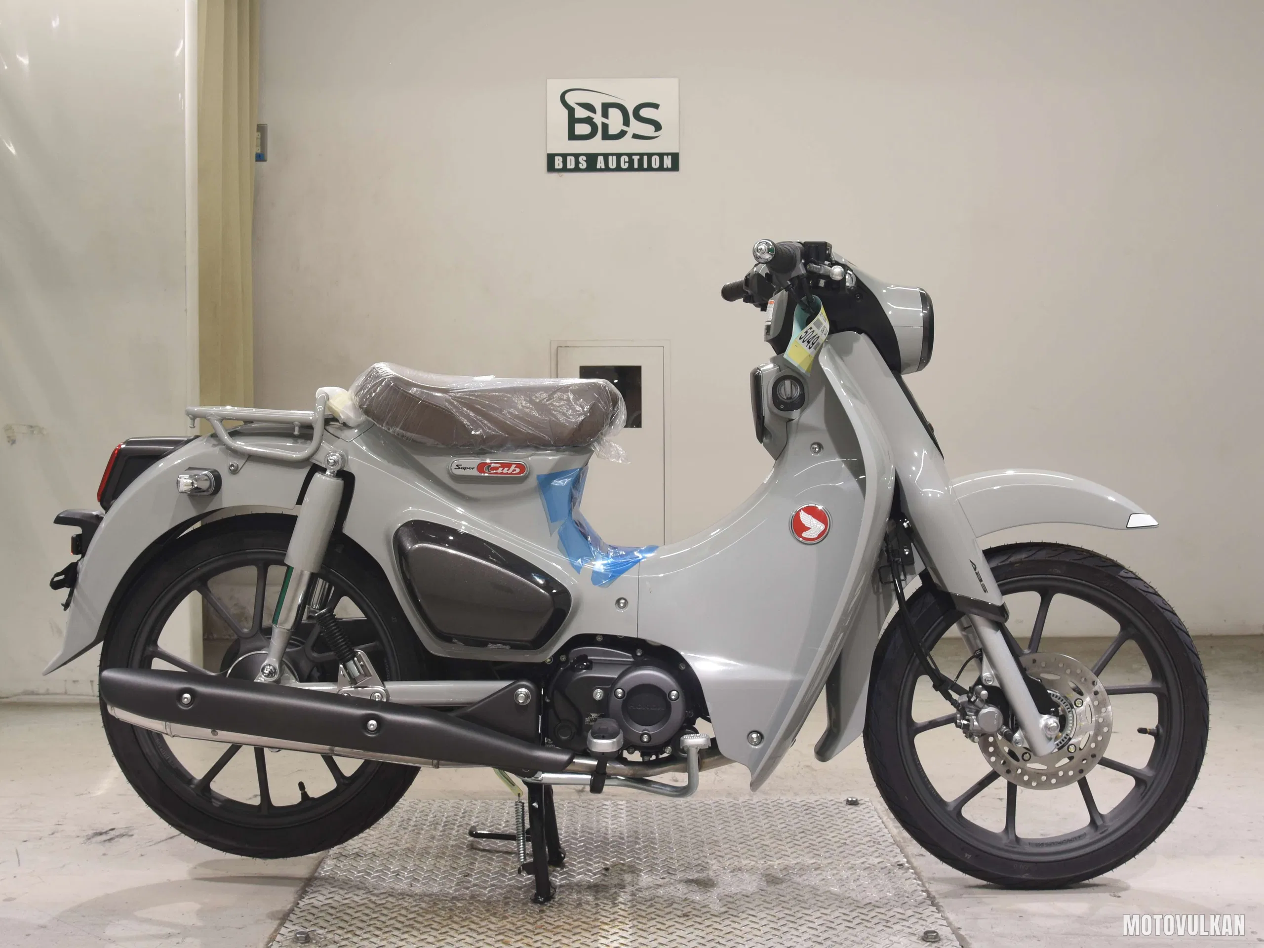 Honda C125-2
