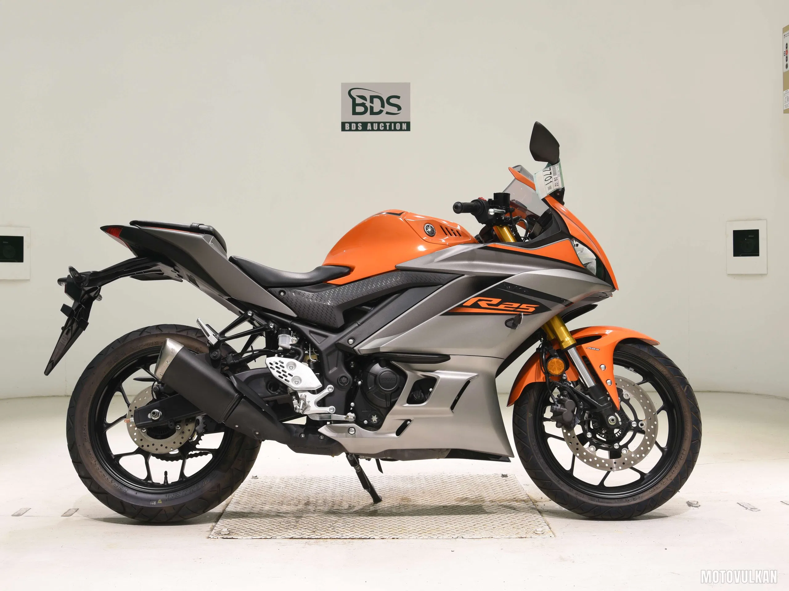 Yamaha YZF-R25A