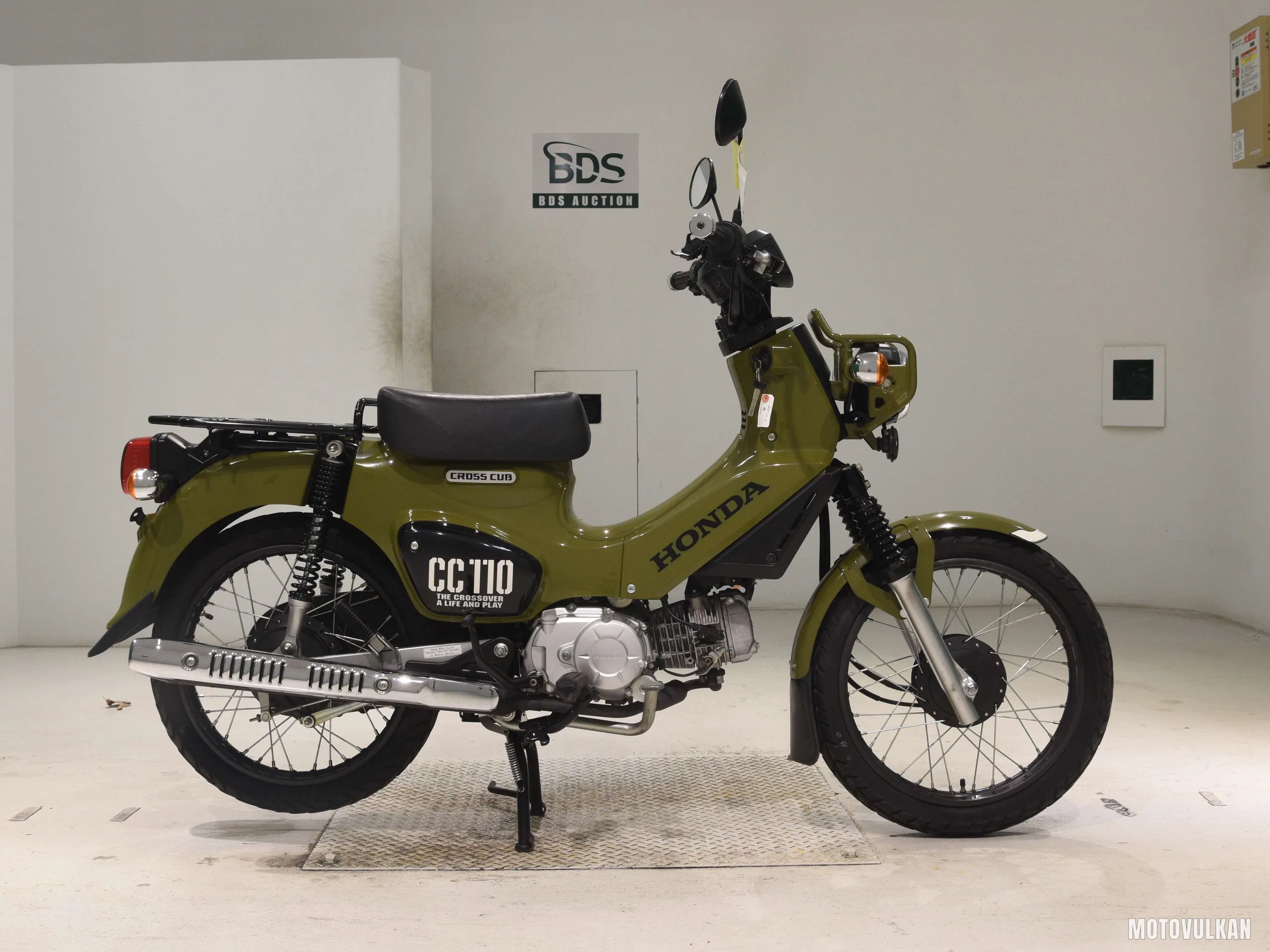 Honda Cross Cub 110-2