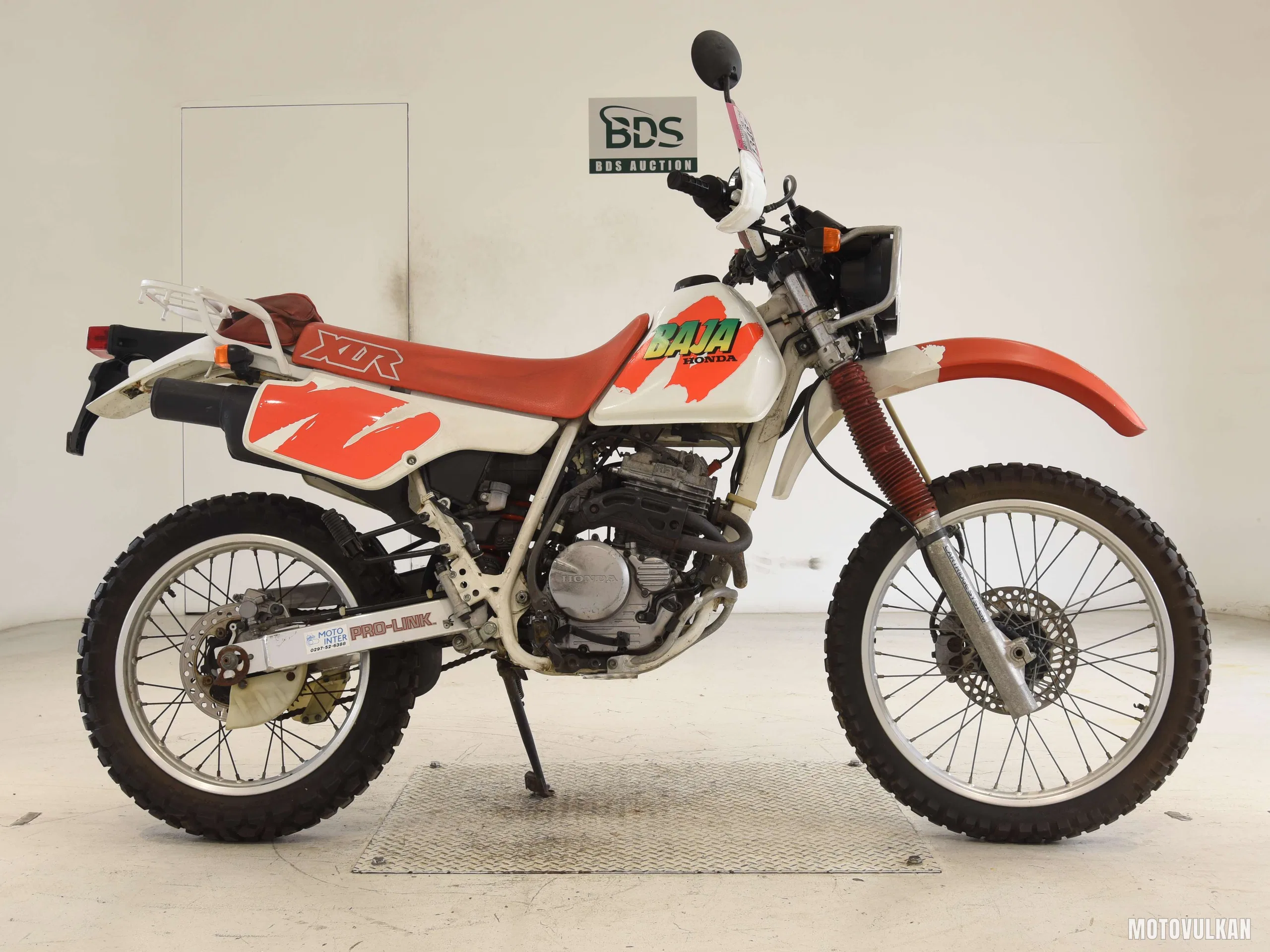 Honda XLR BAJA-2
