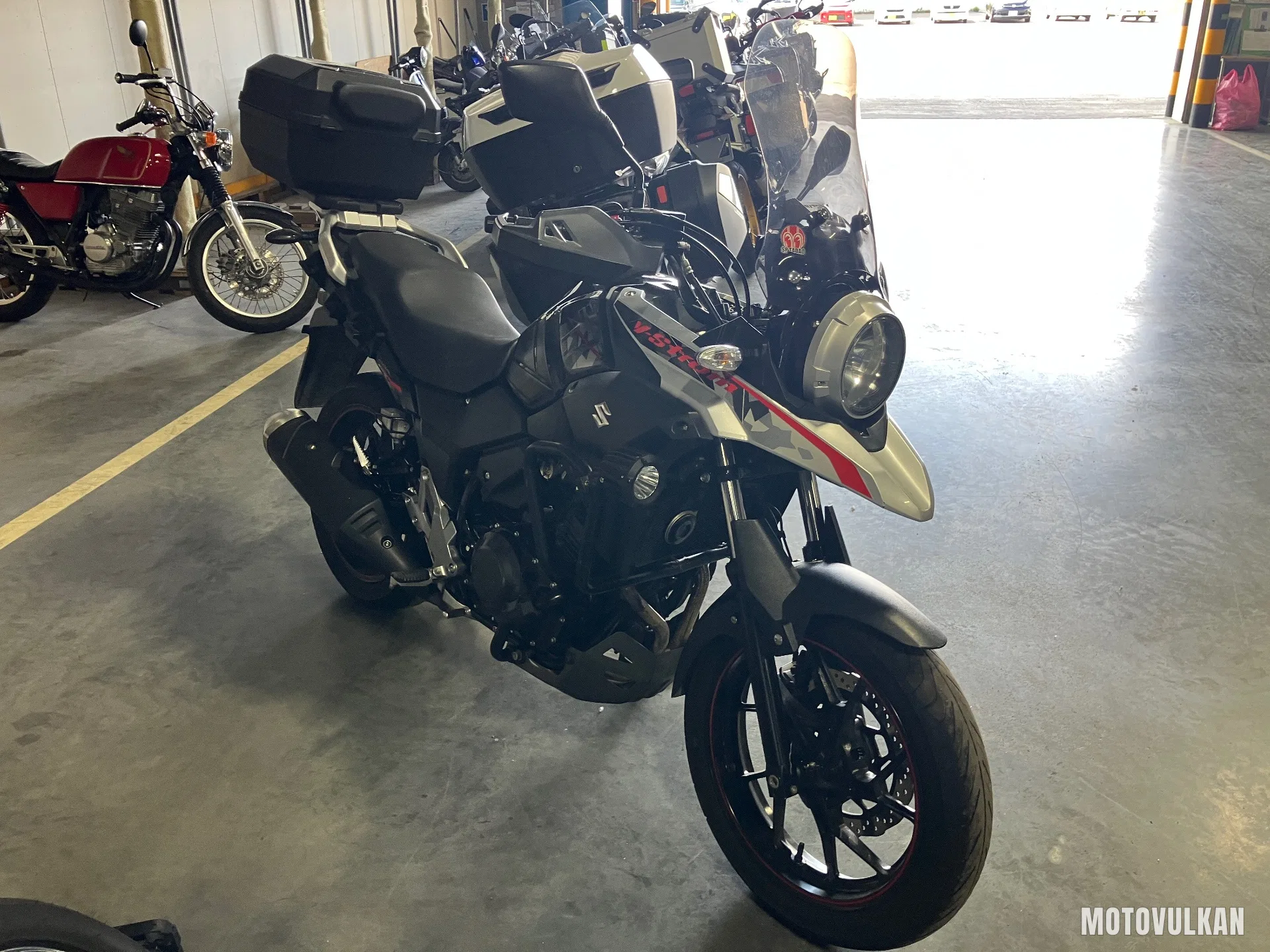 Suzuki V-Strom250