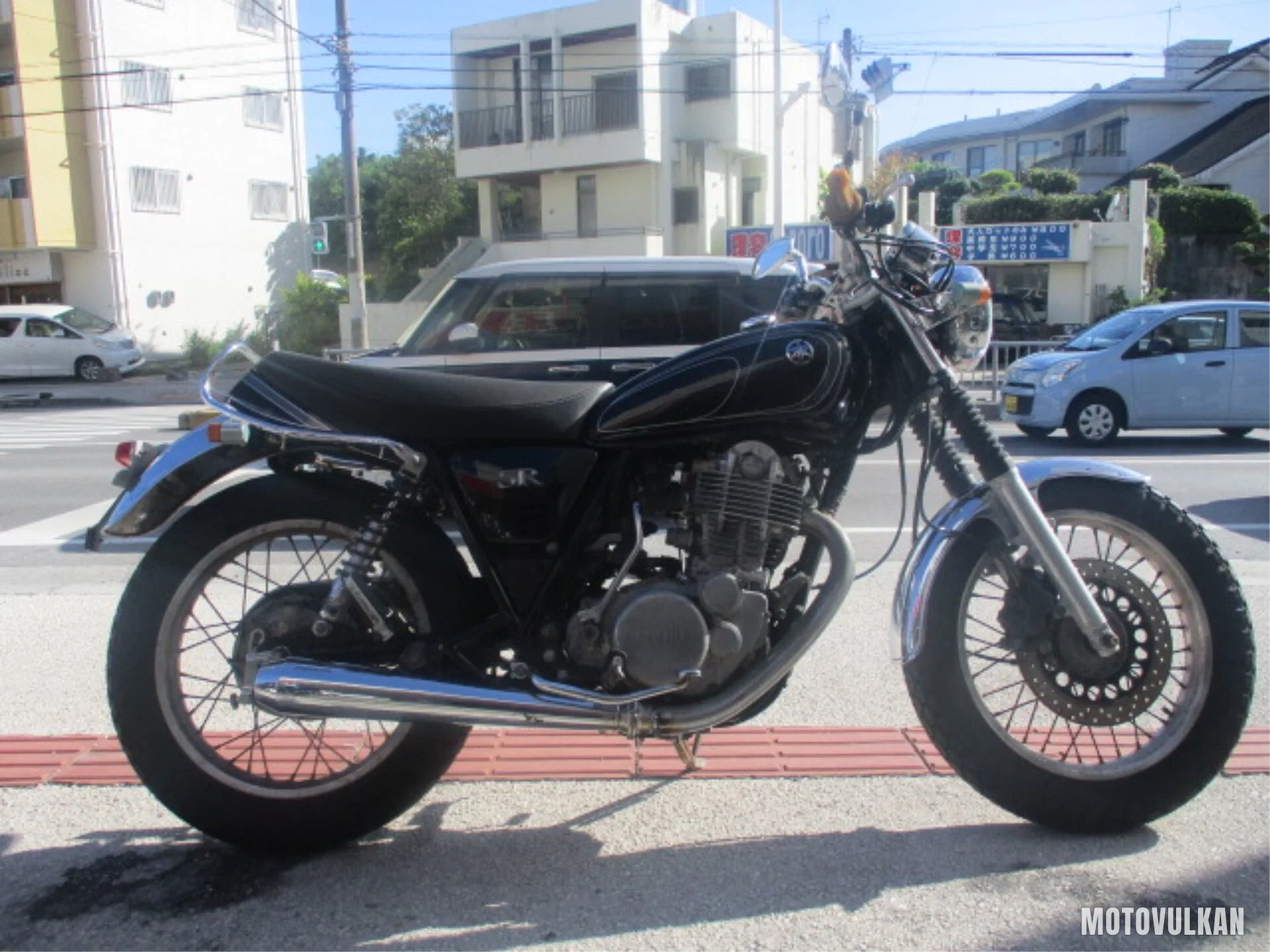Yamaha Sr400