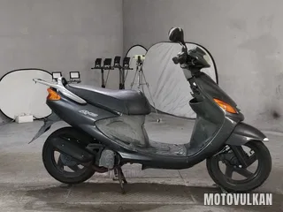 Yamaha Grand Axis 100