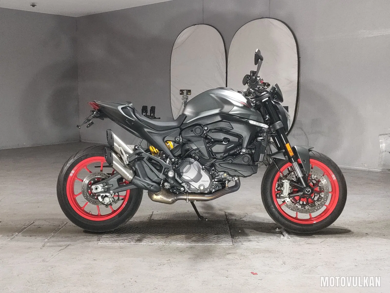 Ducati Ducati Monster プラス