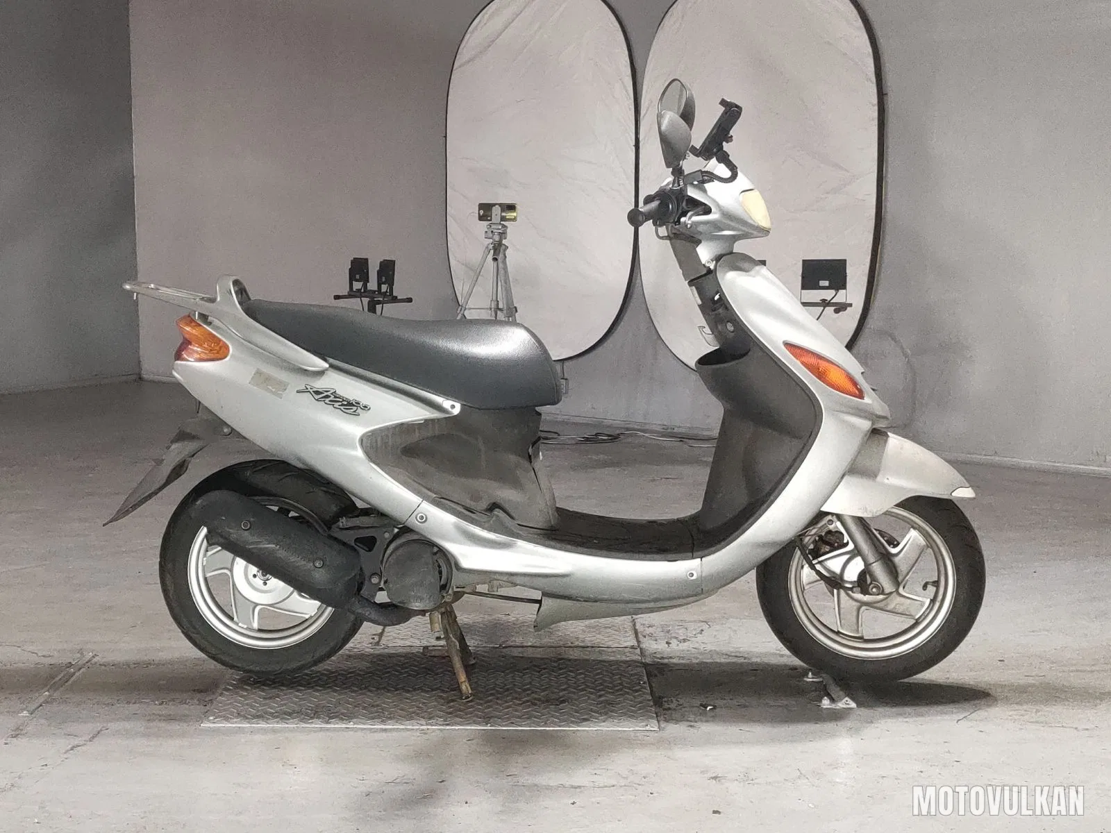 Yamaha Grand Axis 100