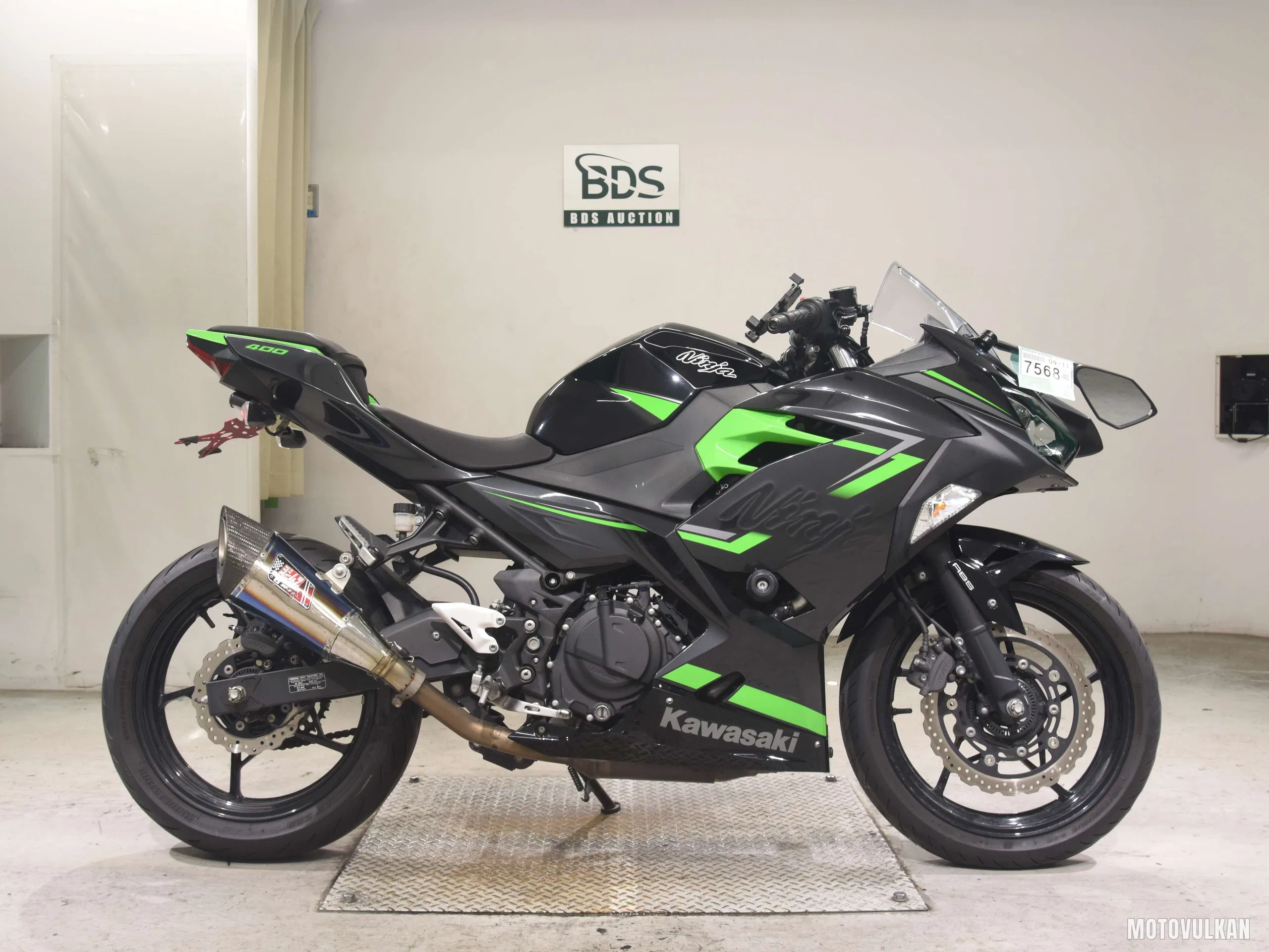 Kawasaki NINJA400-2