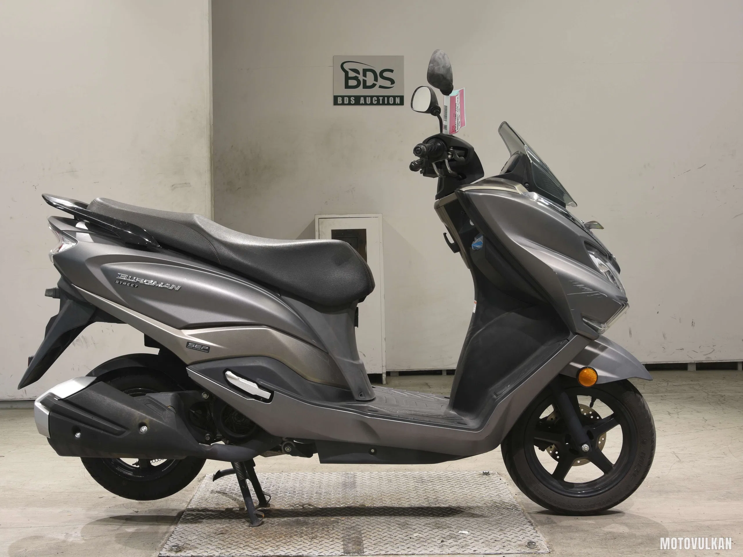 Suzuki BURGMAN125