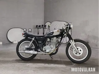 Yamaha SR400
