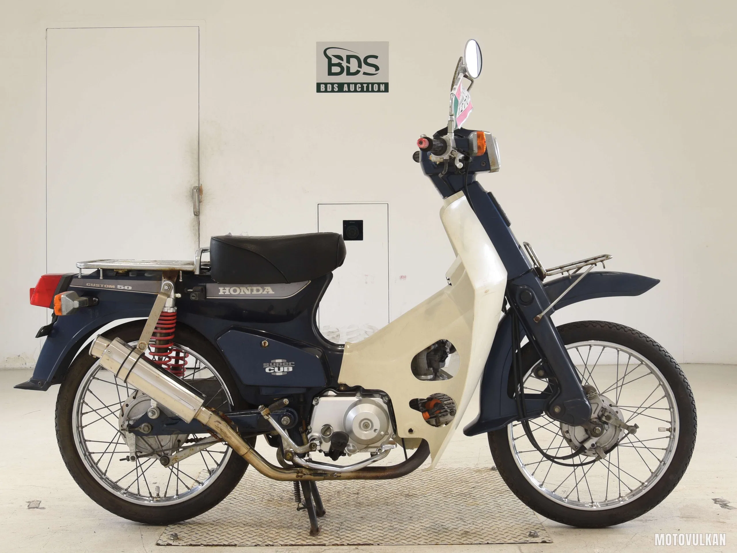Honda C50-E