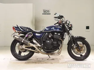 Kawasaki ZRX400