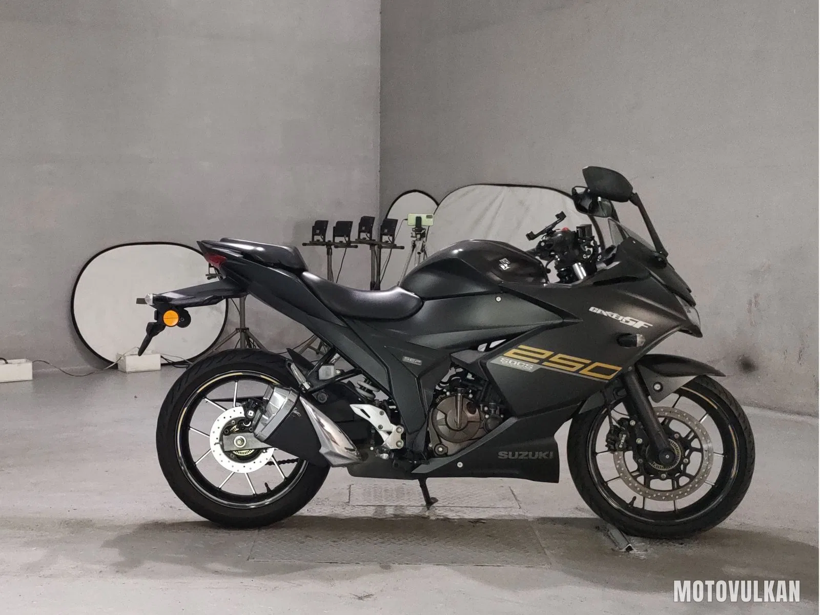 Suzuki Gixxer SF250