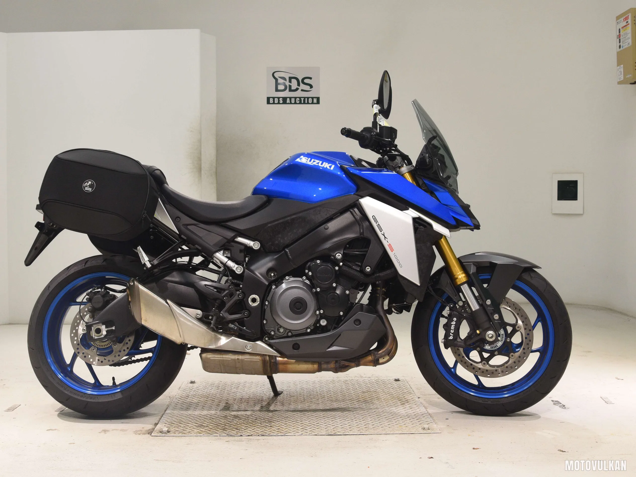 Suzuki GSX-S1000-2