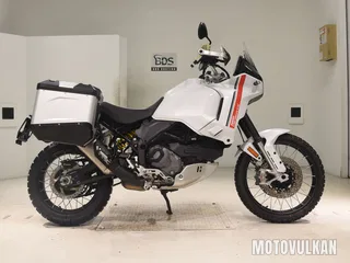  DUCATI Desert X