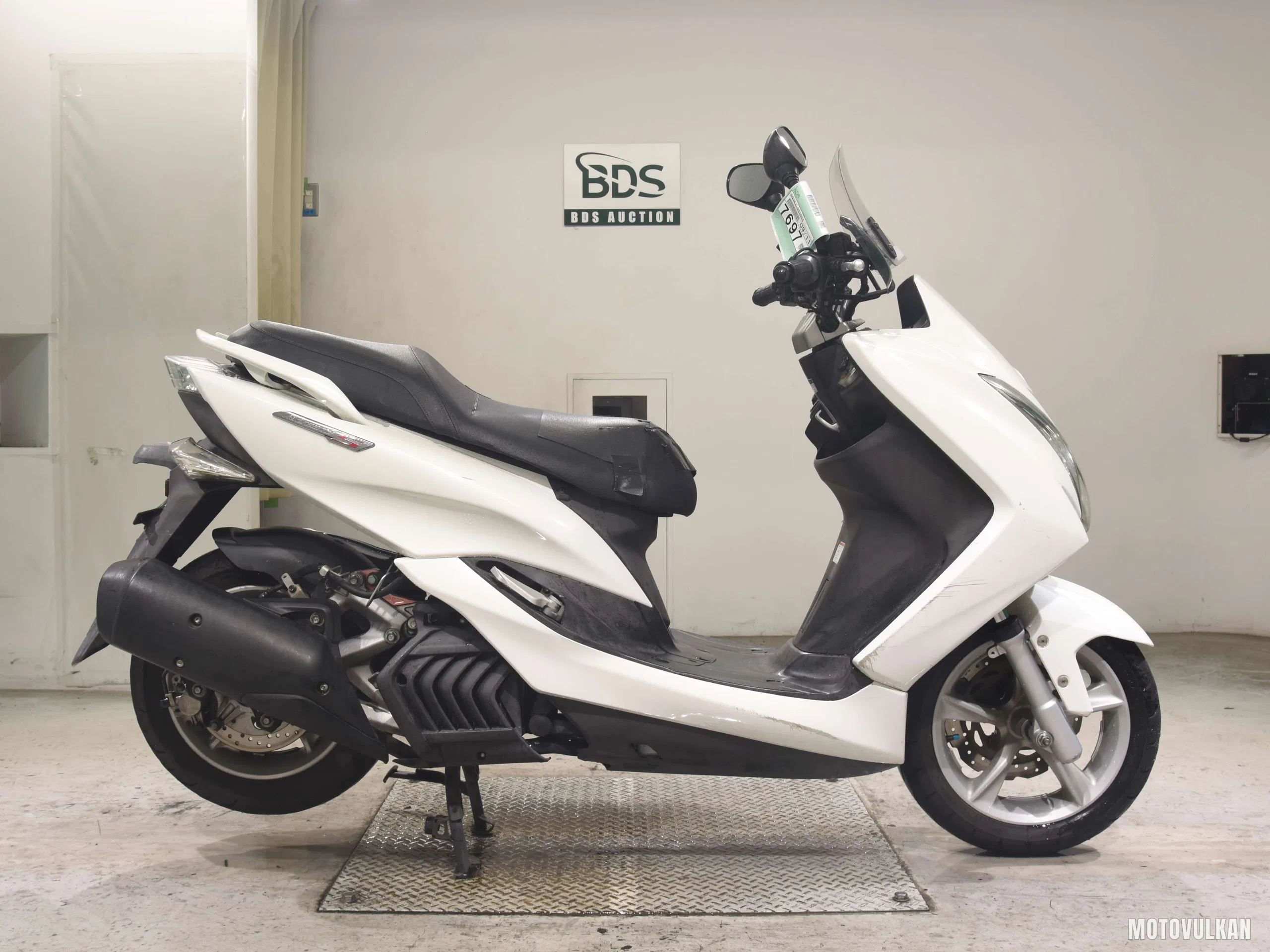Yamaha MAJESTY155S