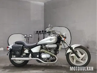 Honda Magna 250