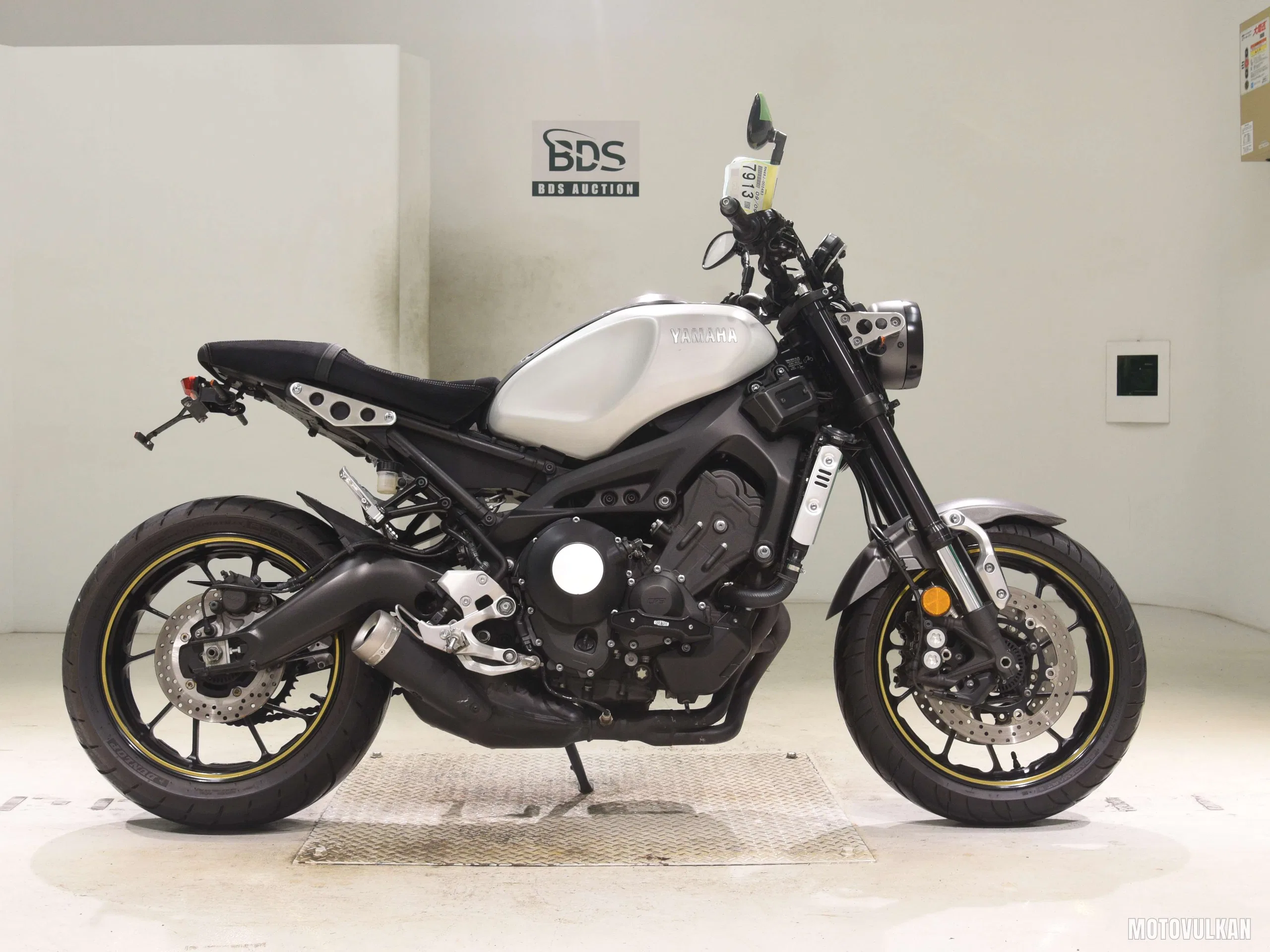 Yamaha XSR900
