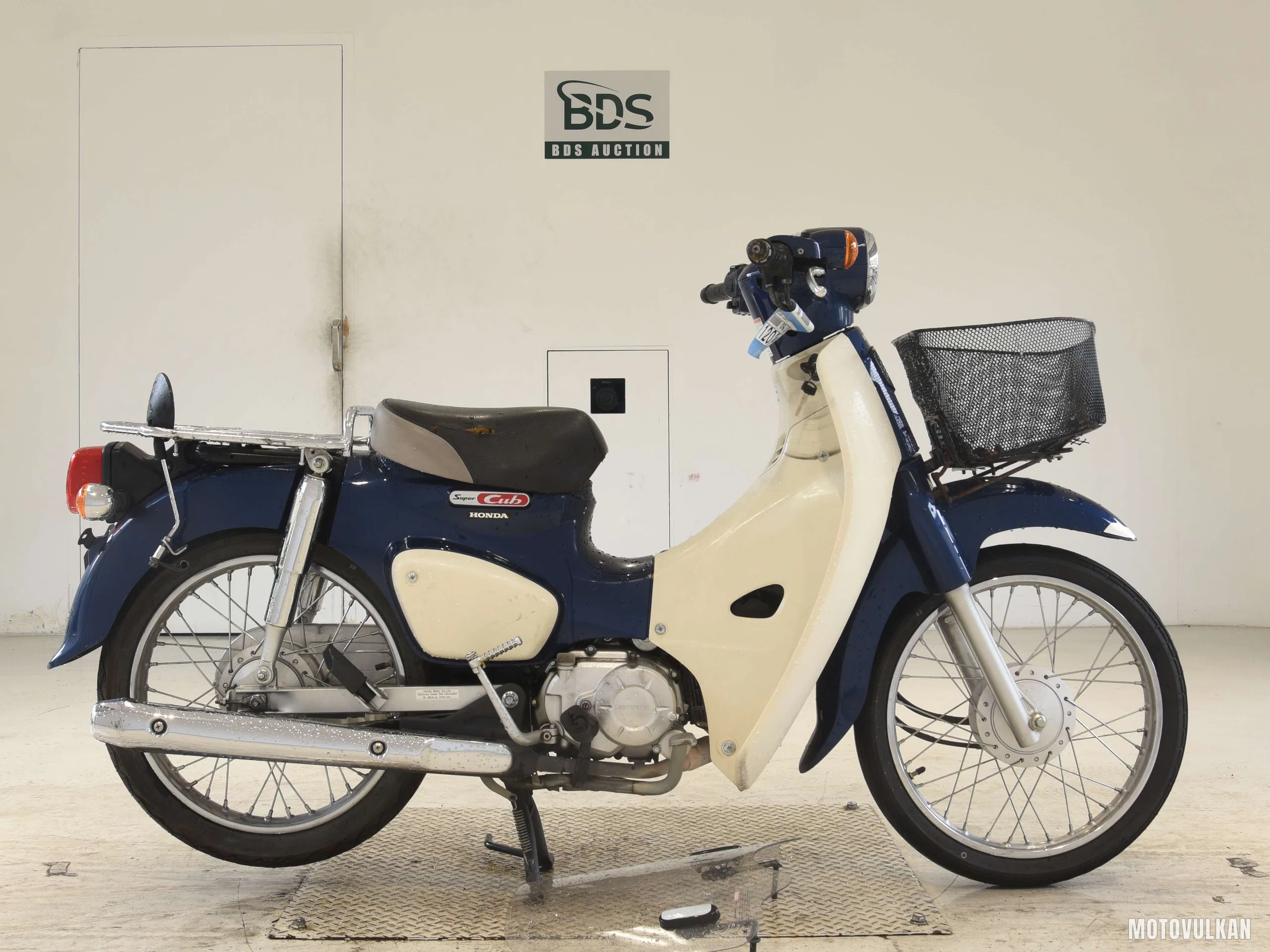 Honda C110-3