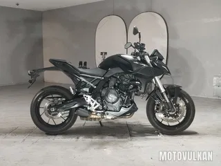 Suzuki GSX-8S
