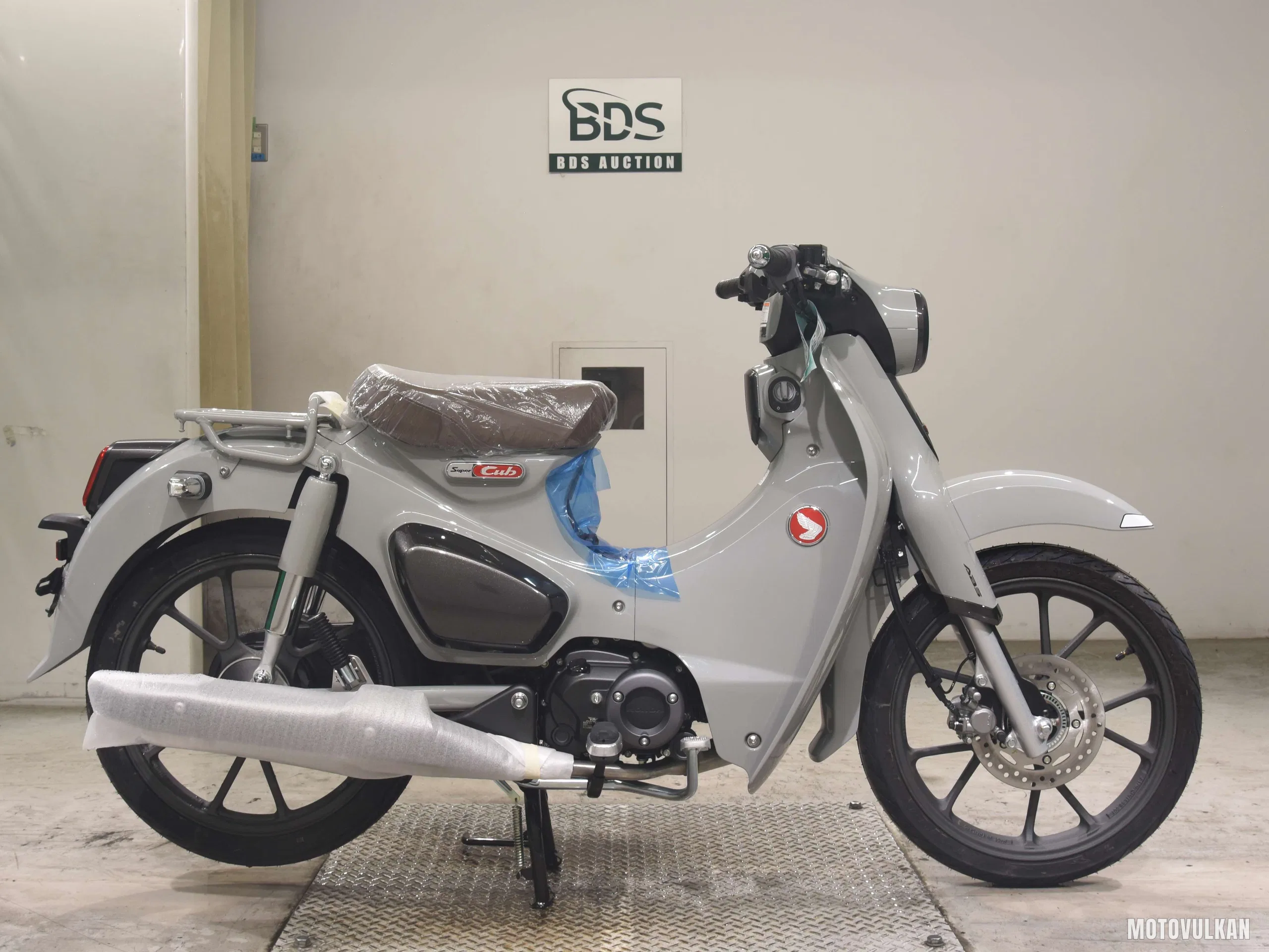 Honda C125-2