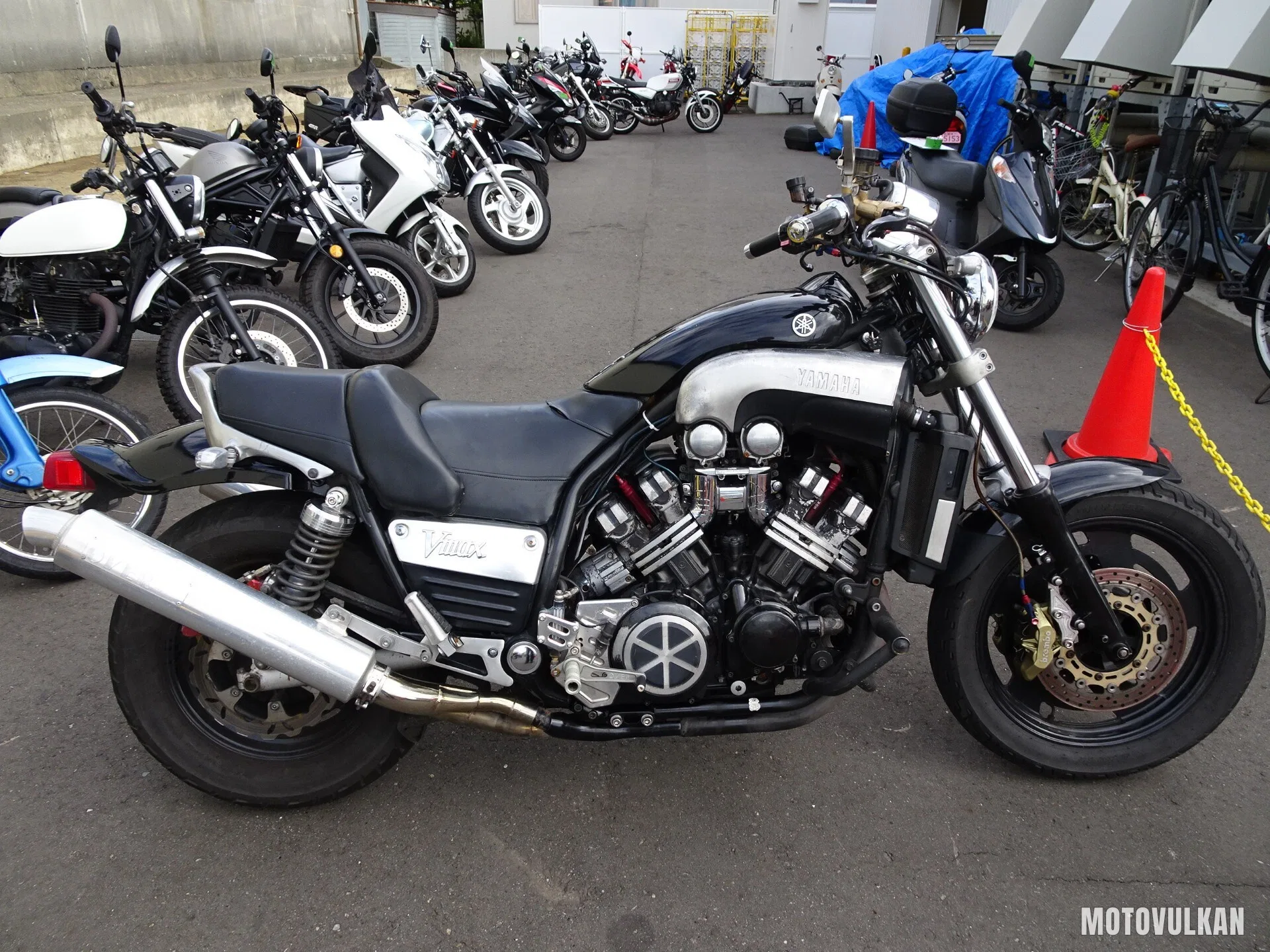Yamaha V-Max