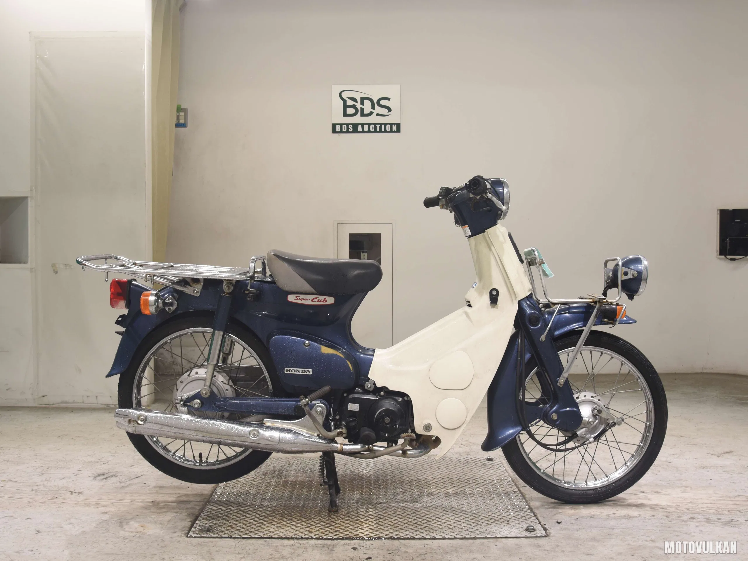 Honda C50