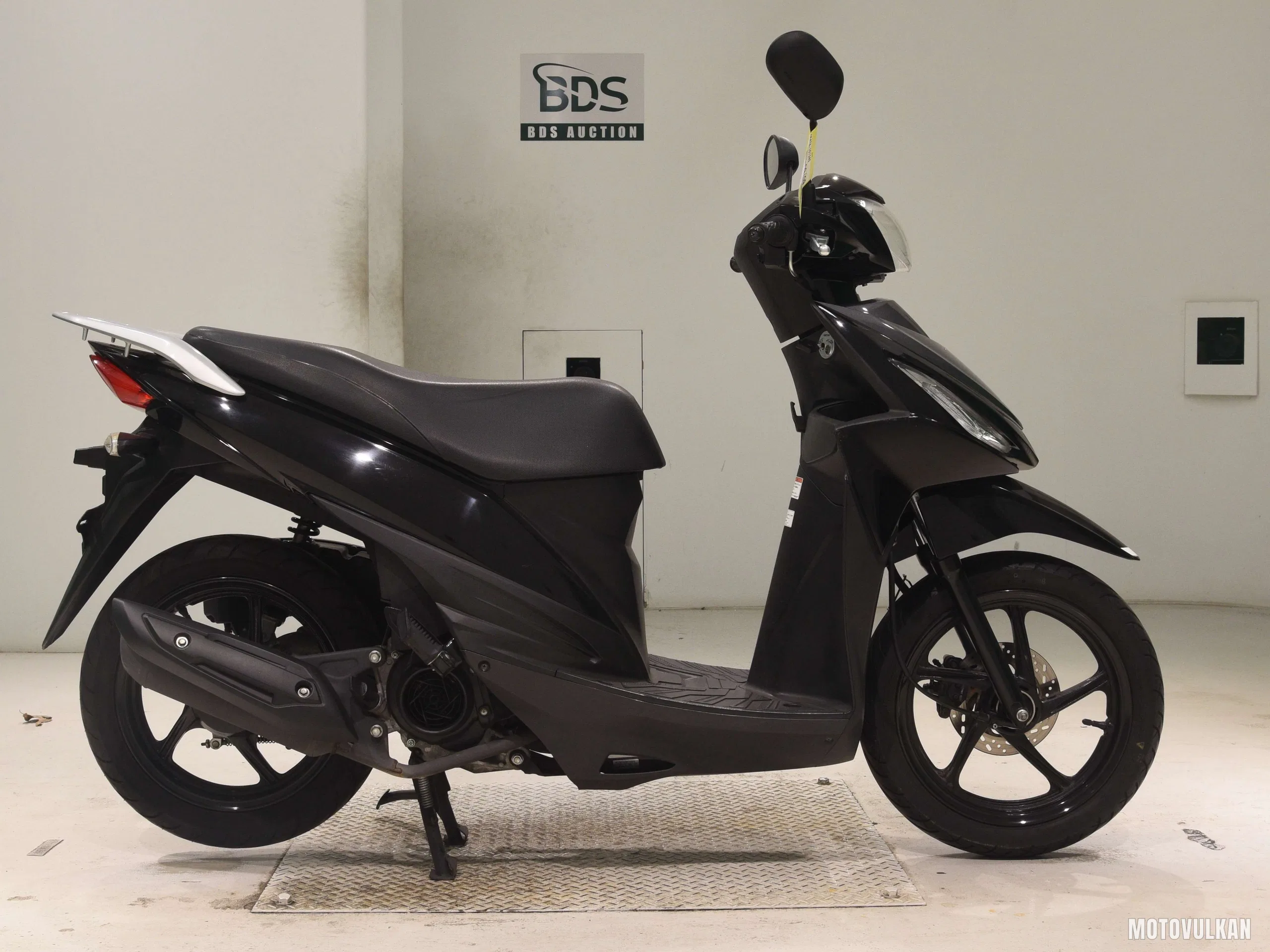 Suzuki ADDRESS110-2