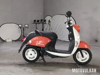 Yamaha E- Vino
