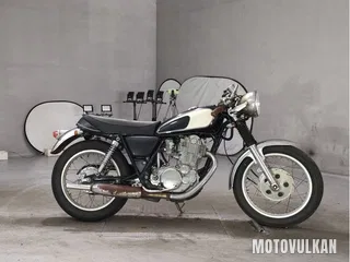 Yamaha SR400