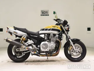 Yamaha XJR1300