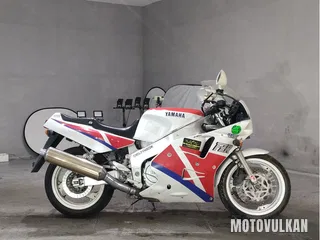 Yamaha FZR1000