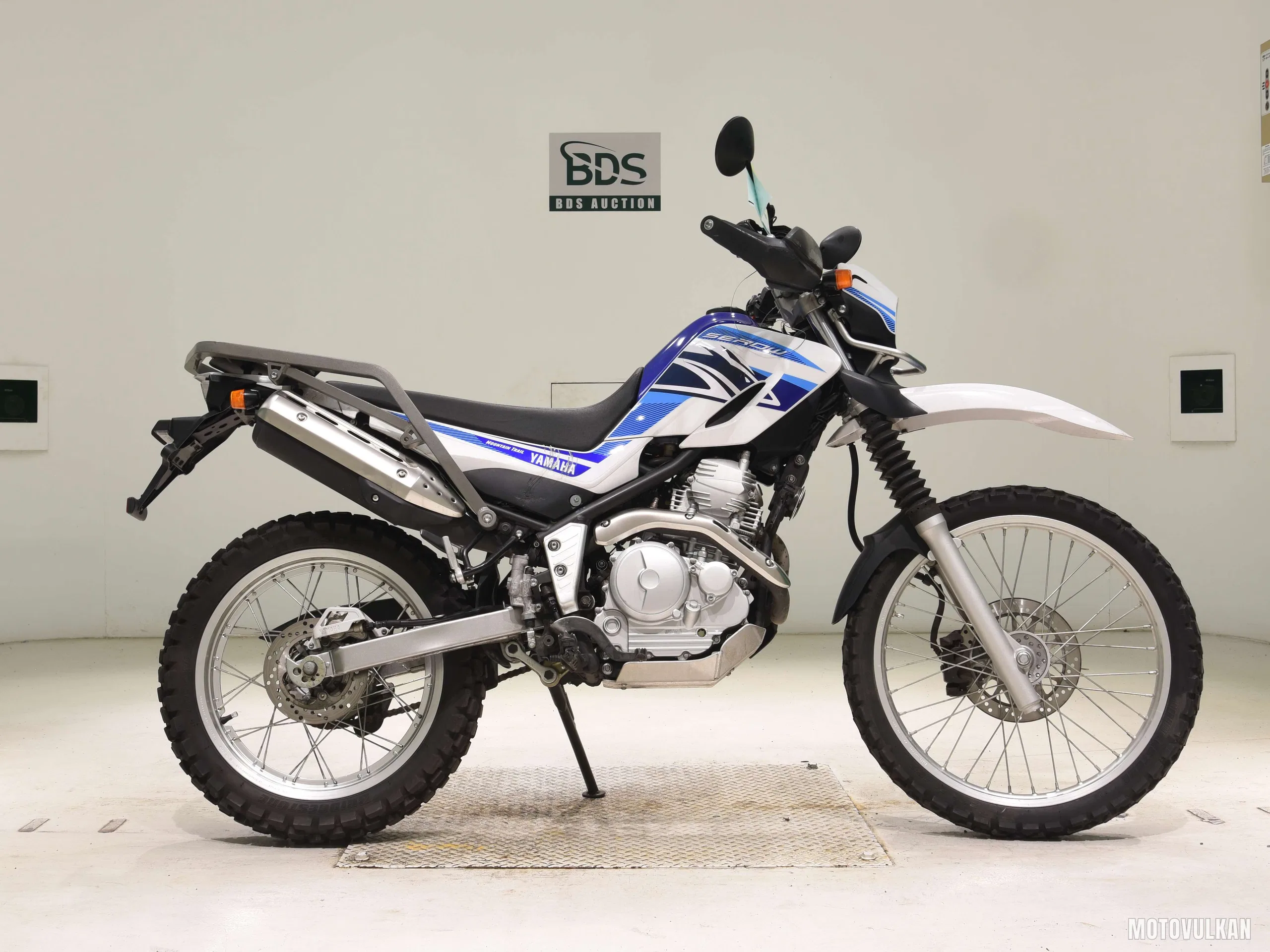 Yamaha SEROW250-3