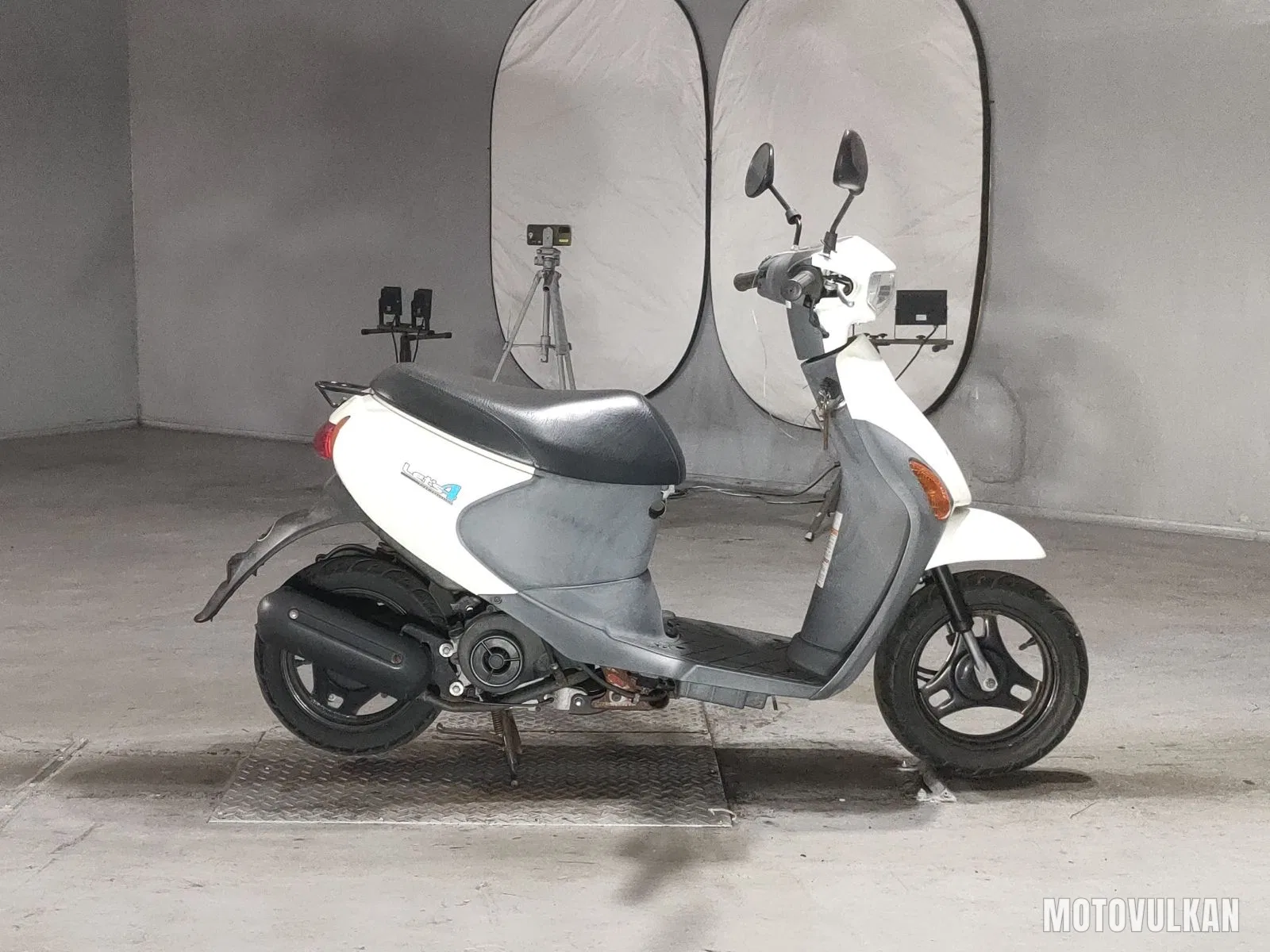 Suzuki Let's 4