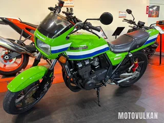 Kawasaki Zrx400