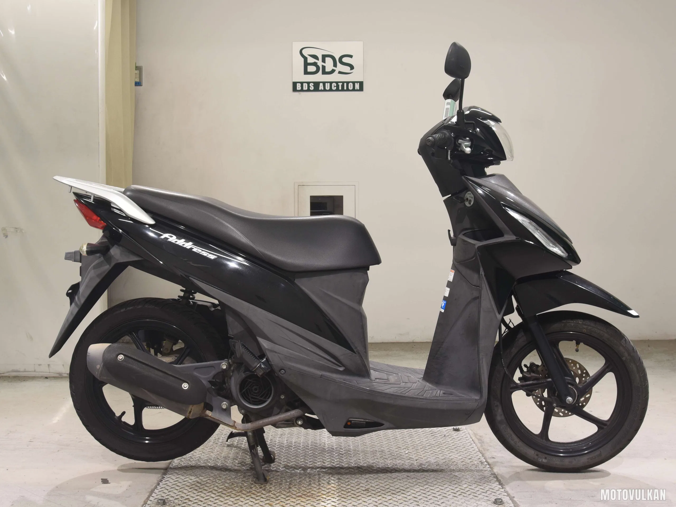 Suzuki ADDRESS110-2