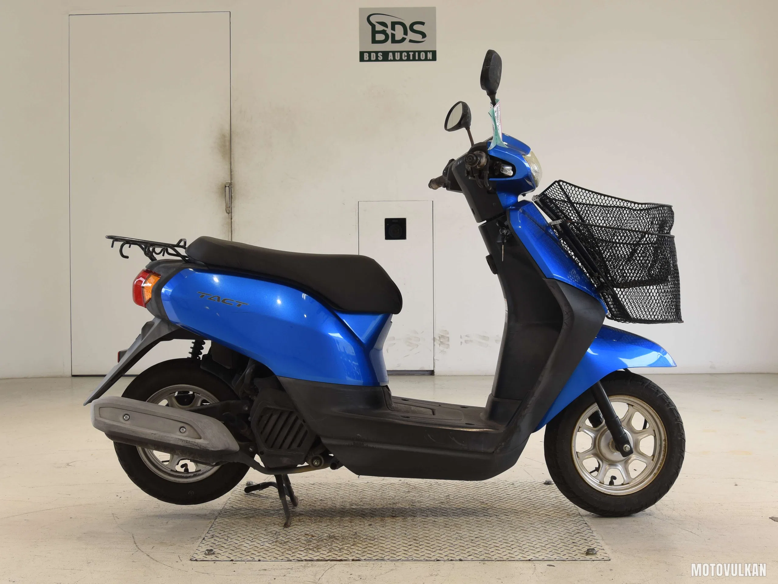 Honda TACT-4 Basic