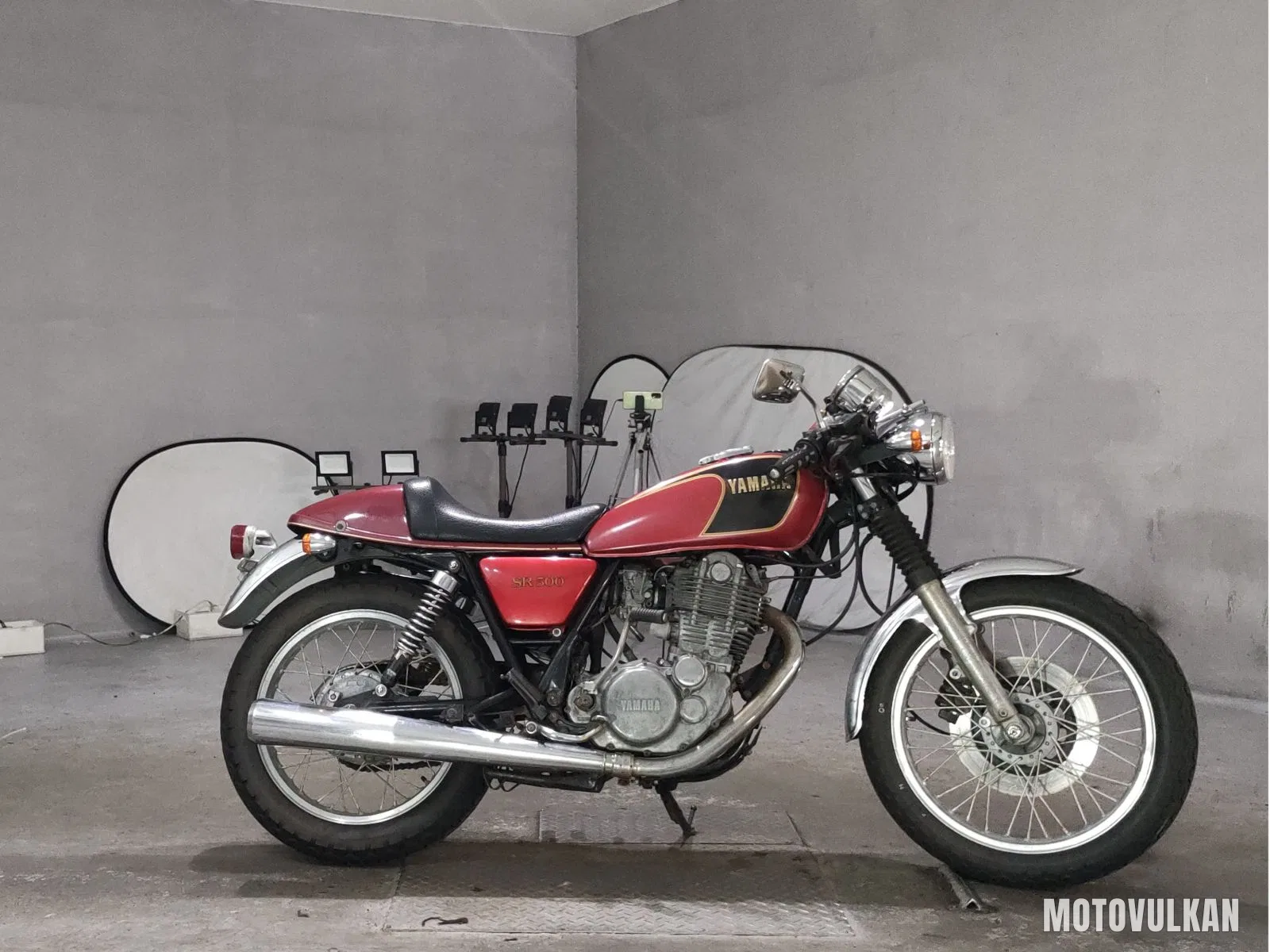 Yamaha SR500