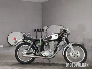 Yamaha SR400