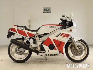 Yamaha FZR400-1