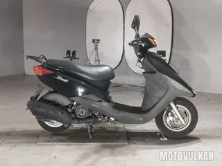 Yamaha Axis Treet