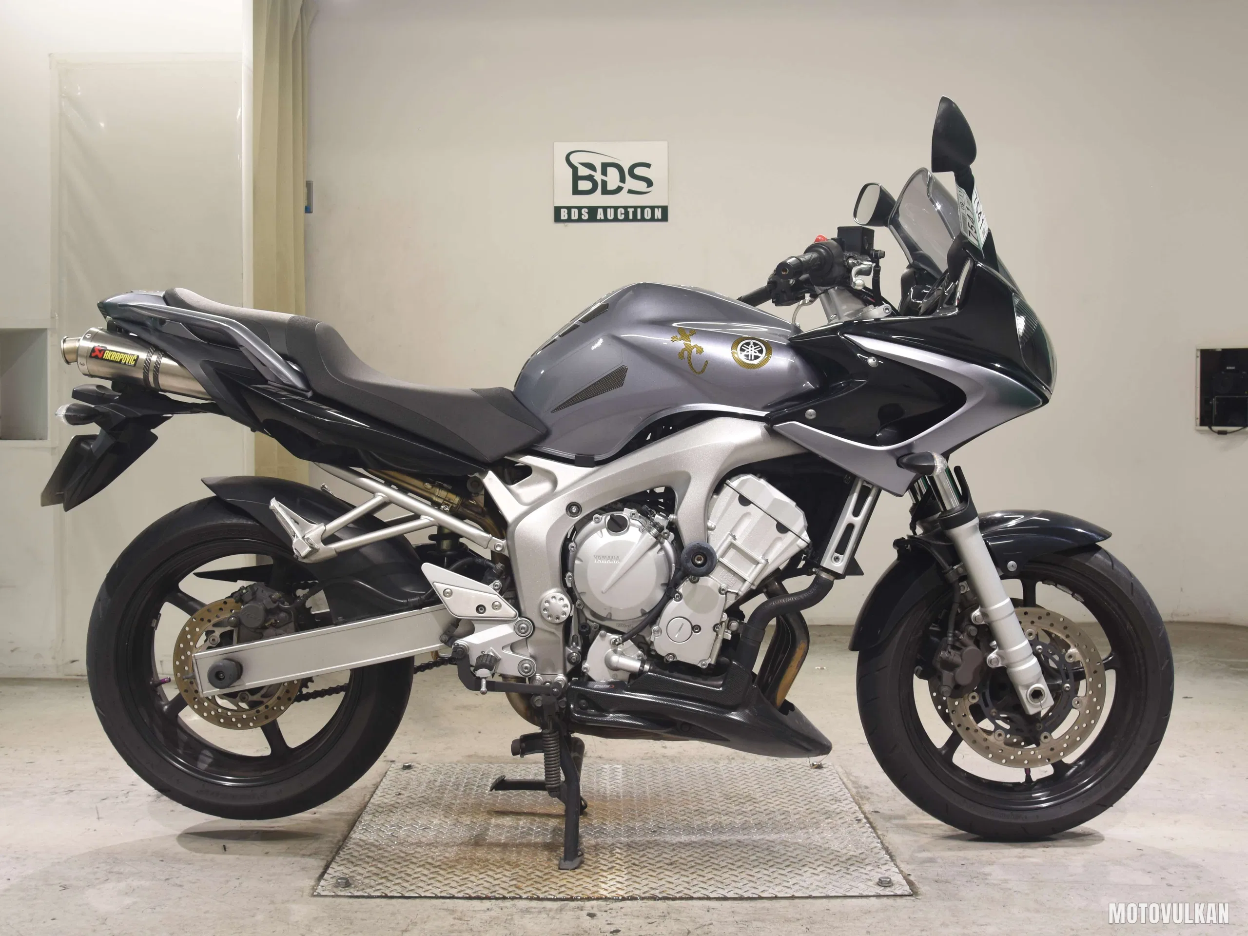 Yamaha FZ6-S